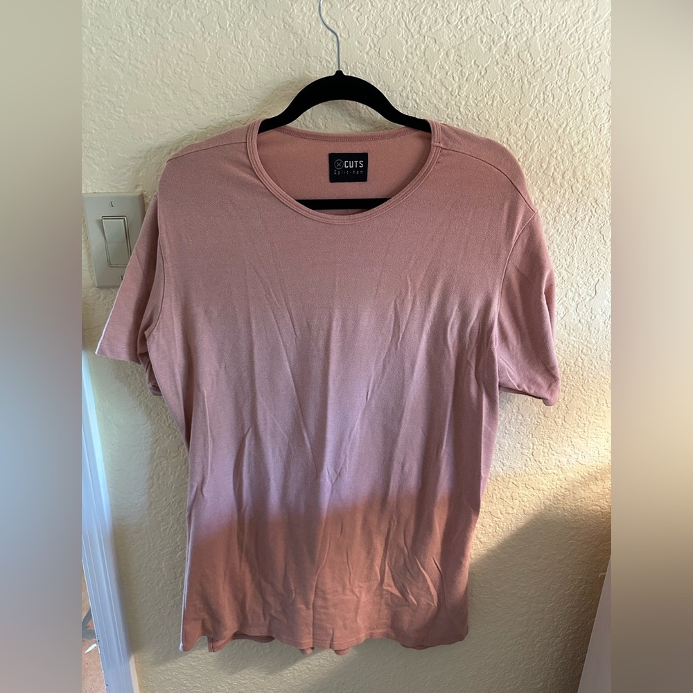 Cuts Salmon Short Sleeve  Tee